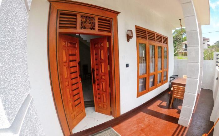 Thushen Villa
