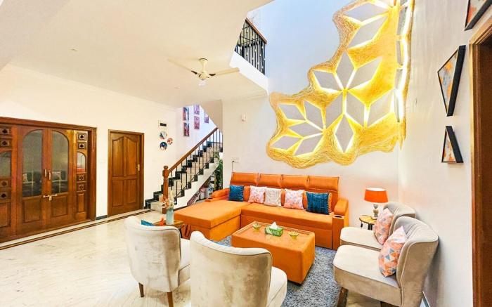 Vanta Grove Spacez Luxury Villa