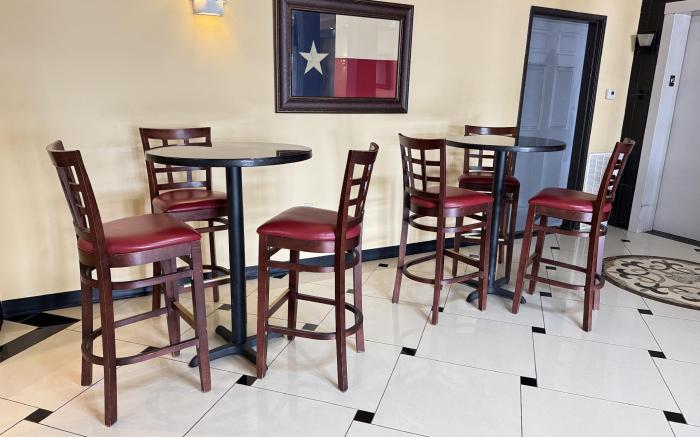 Robinson Inn and Suites