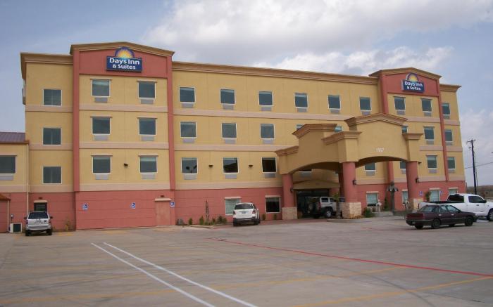 Robinson Inn and Suites