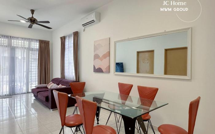 Austin Corner FamilyKTV Gather l Small Event House