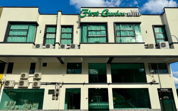 First Garden Hotel Managed By KR Cosmos Sdn Bhd