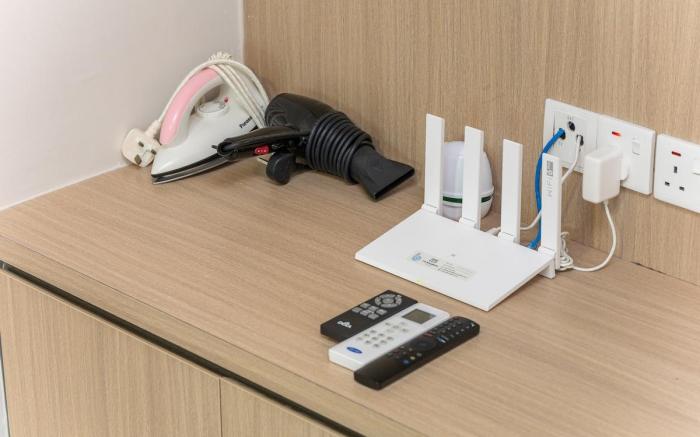 Imperio A2213A 3pax with Bathtub Free Wifi Parking