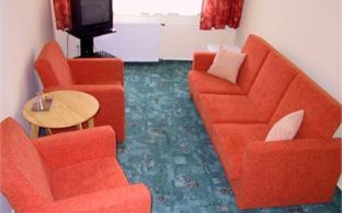 Hotel IKAR