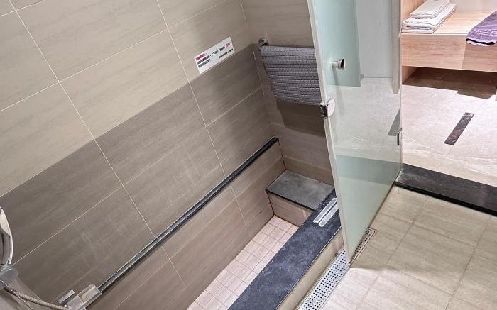 Quanxiang Yashe Hot Spring Hotel