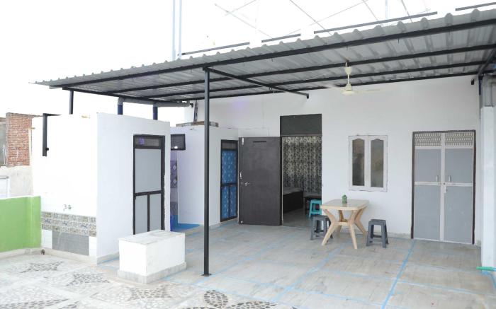 Tara Home Stay