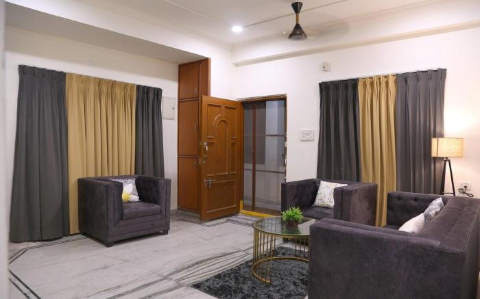 Royal Residency 3bhk -III, Near Cyber Towers