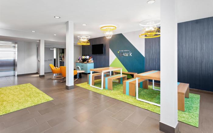 Spark by Hilton Rochester South