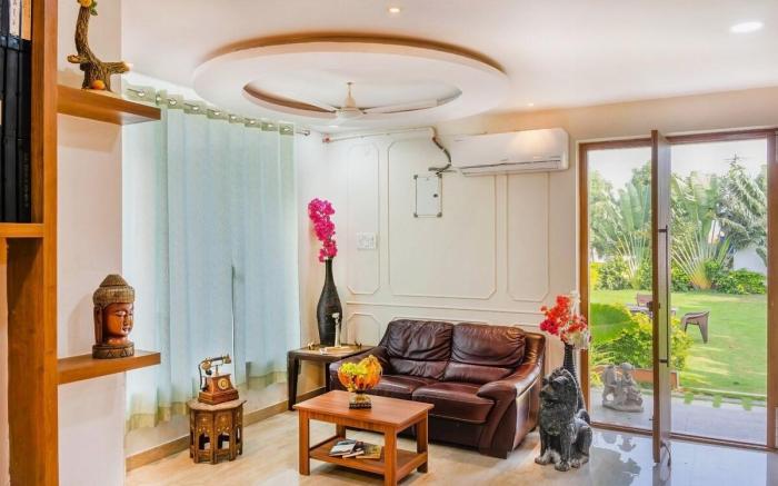 Olivewood Farmstay | 3BHK with Pool by Homeyhuts