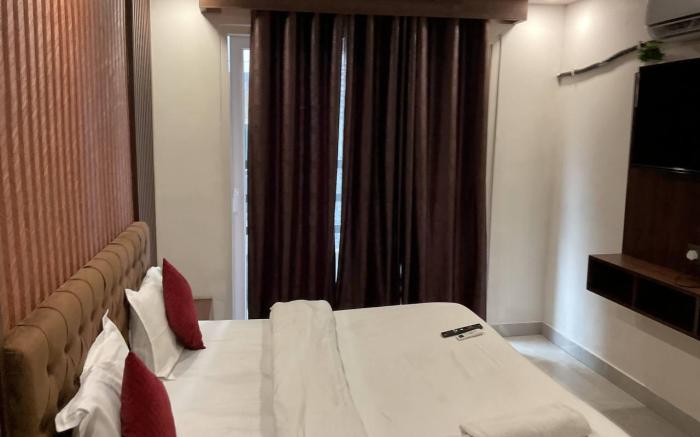 Vaanya Bliss By Yatrimap