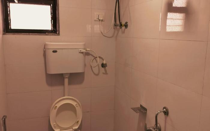 Nargis Farm Resort Murud, 5 km from Murud Beach