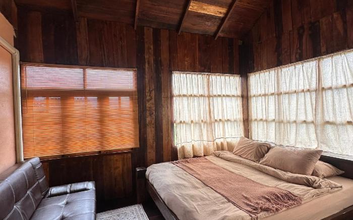Phu Ruk Room ภพรัก