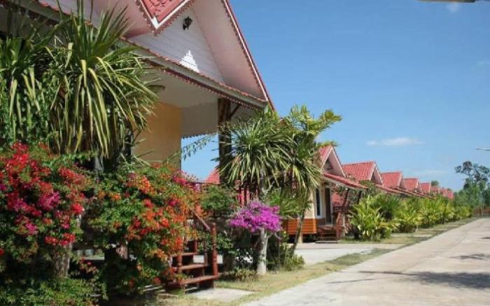 โรงแรมราชิกาแกรนด์&สวนคาเฟ่