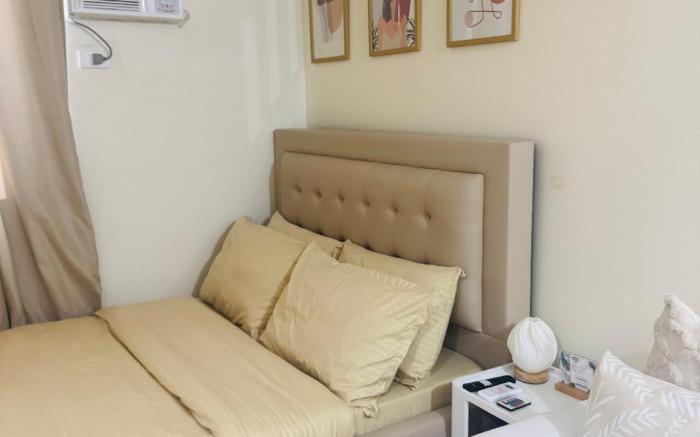 Berkeley Breeze Staycation