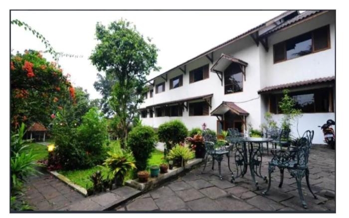 Graha Asri Hotel by Qinarya