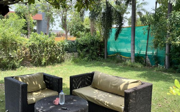 Yug villa
