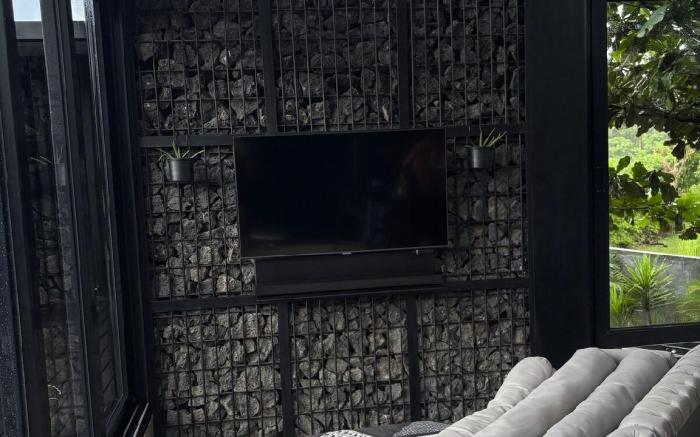 Polpo Nero Guest Suites