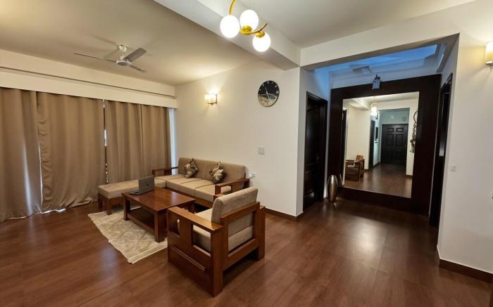 Riverbend Retreat 1BR Apartment by Homeyhuts - 2