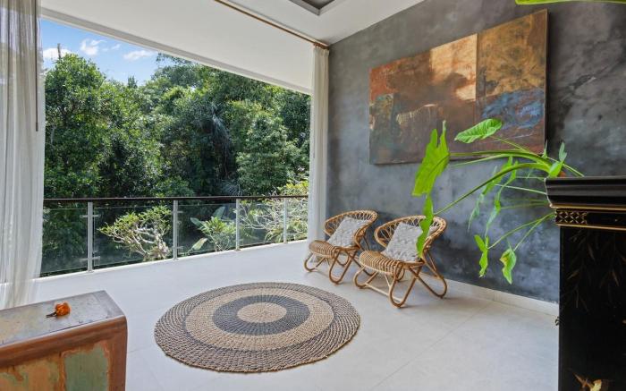Luxe Jungle Villa with Pool & Stunning View – Ubud