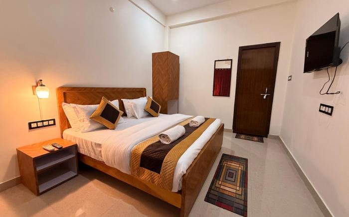 Flying Dutchman Hostel