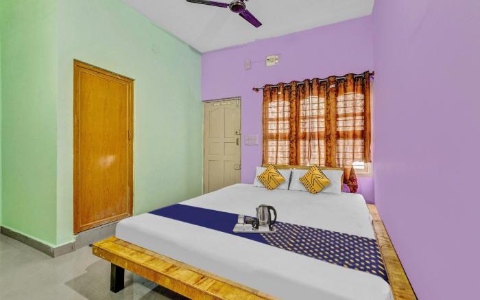 Hotel O Navarathri Rooms