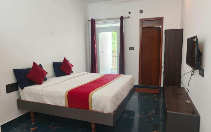 LA FLORA GEMSTONE RESORTS