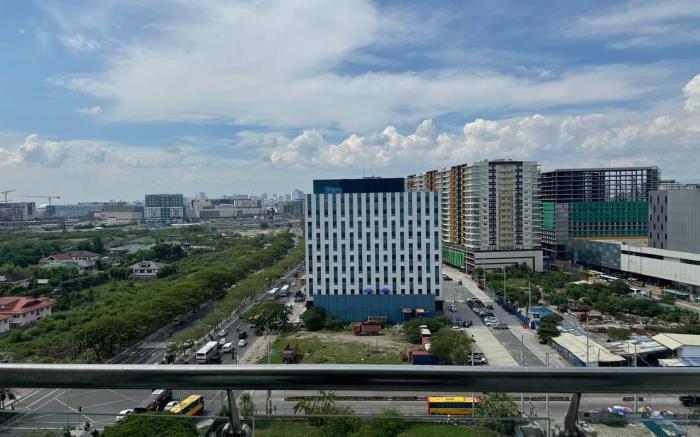 L.CONDOTEL – Serviced Condo near MOA & Airport