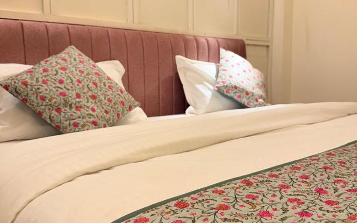 Shanti Vilas Hotel 