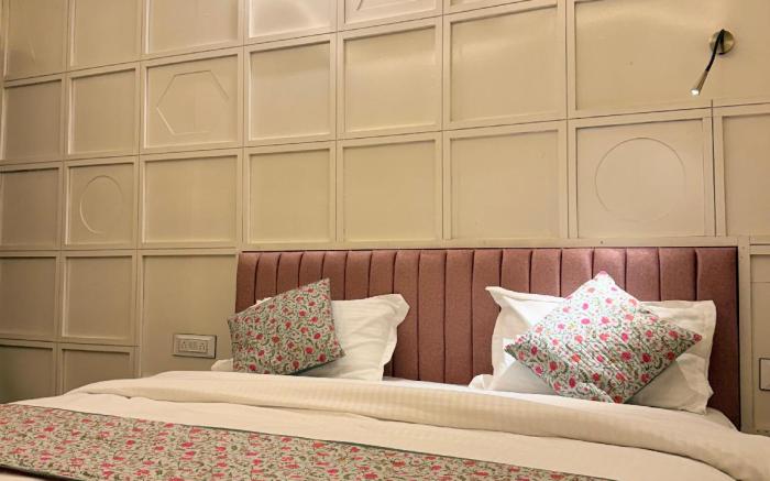 Shanti Vilas Hotel 