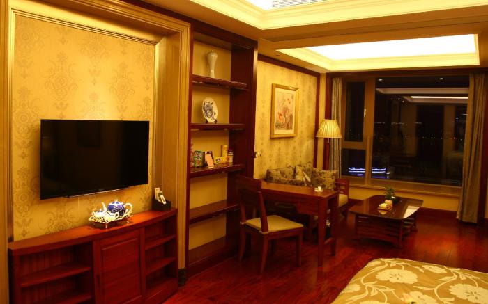 Hangzhou Lingtao Pavilion Hotel
