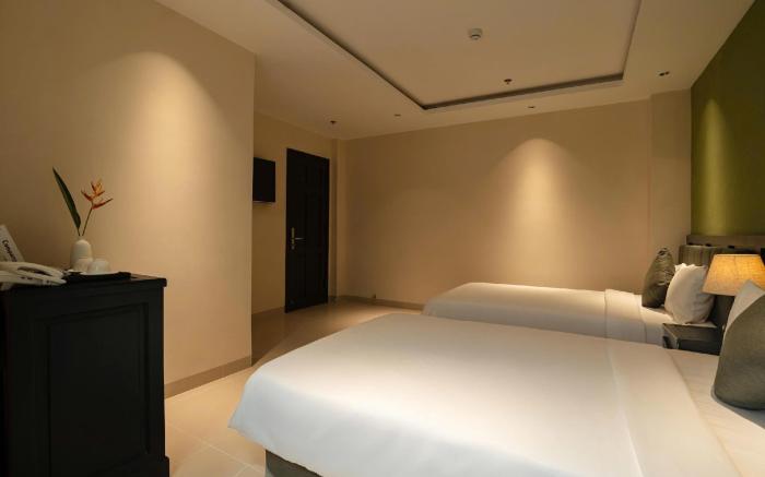 Grand Beach Hotel