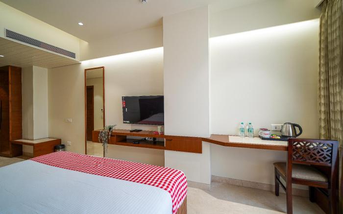 Open Hotel by Olive - Tulips Inn and Suites