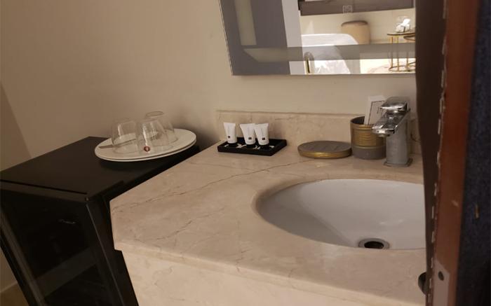 استديو راقي دخول ذاتي 1/7