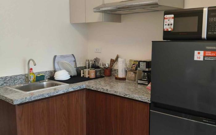 7I Selendra Condominium Broom