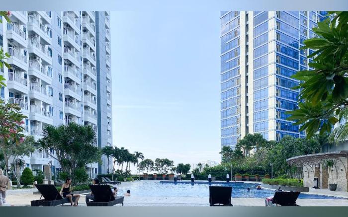 PAKUWON MALL Apartemen Orchard Anderson Tanglin