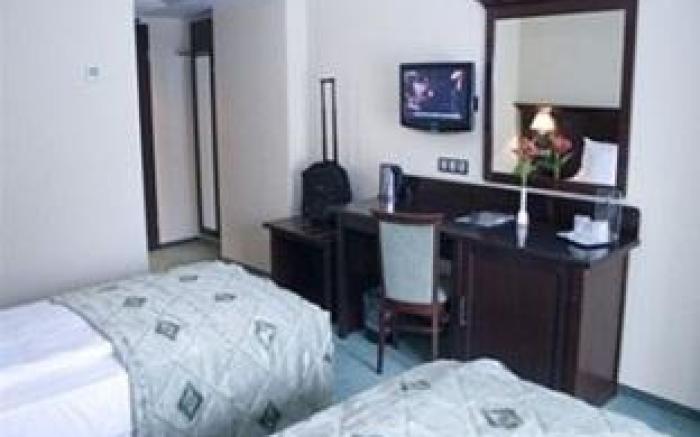 Rapsodia Hotel
