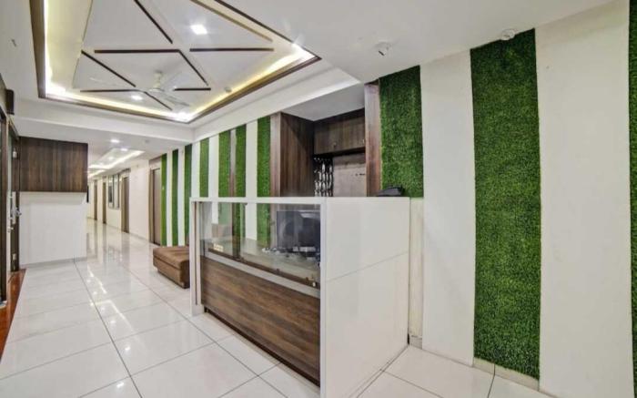 Collection O GIDC Naroda Formerly Hotel Eknath