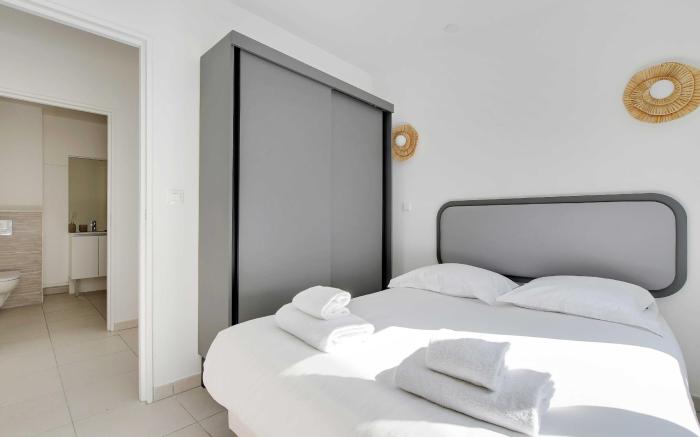Charming Appt - 1BDR/2P - Near Paris & La Défense