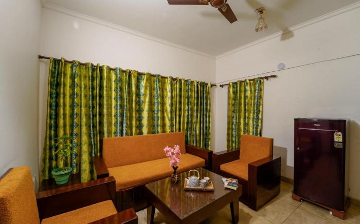 Iva 1 bhk Kainchi Dham : Balcony | Cook | Bonfire
