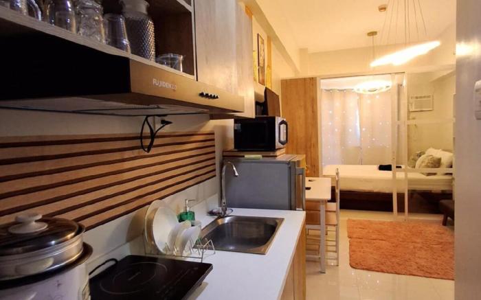 Jars Condosuites
