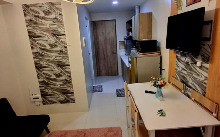 Jars Condosuites