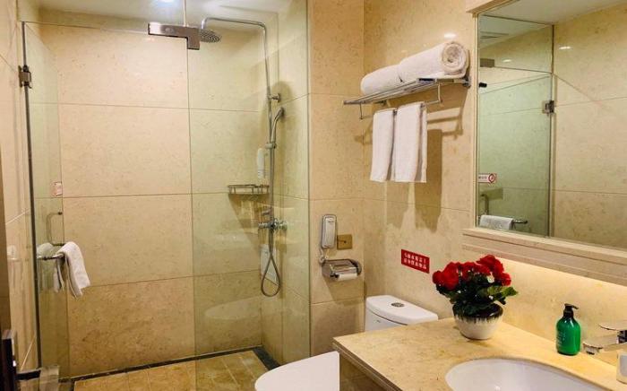 Home Inn Style Kunming Dianchi Haigeng Dam