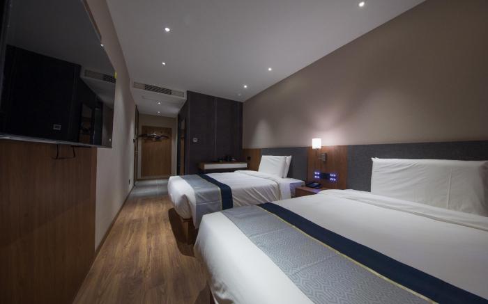 Home Inn Style Yangzhou Dongguan Street Wenchang Pavilion