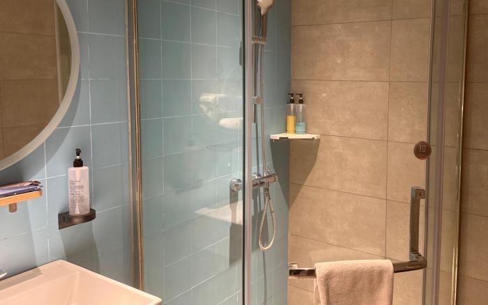 Home Inn Neo Xuchang Changge Changshe East Road
