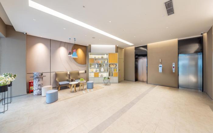 Home Inn Neo Lanzhou University No.1 Hospital Wulipu Metro Station