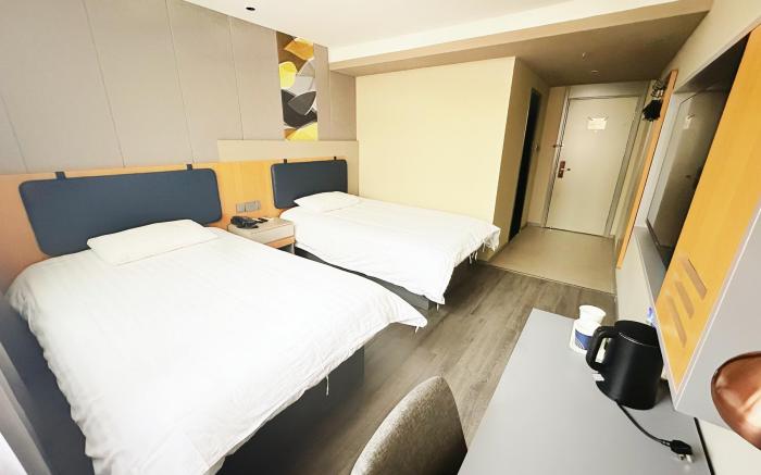 Home Inn Neo Taiyuan Yingze Avenue Provincial People's Congress Taoyuan North Road