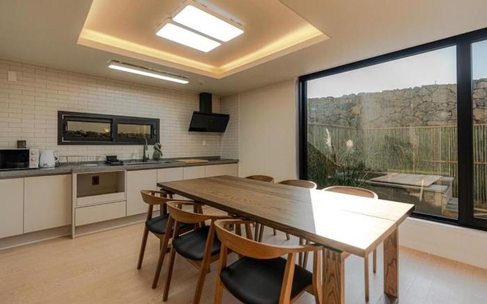 제주 르밸옴므 더 광령숲