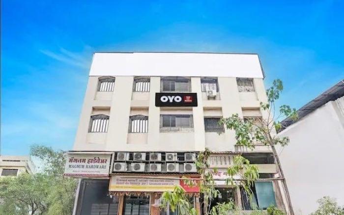 POP 83814G Hotel Yash Residency