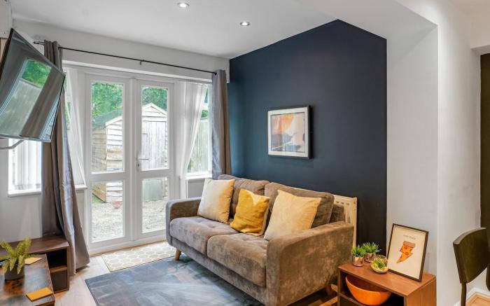 Spacious 4BR Home in Wigan | Garden & Parking