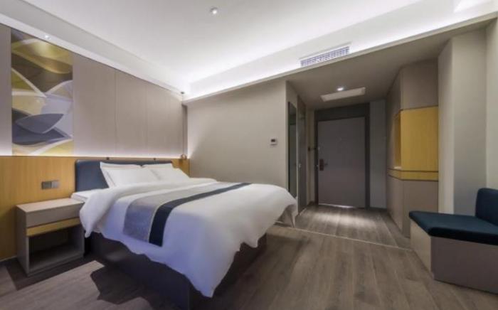 Home Inn Style Changdao Scenic Area Passenger Terminal